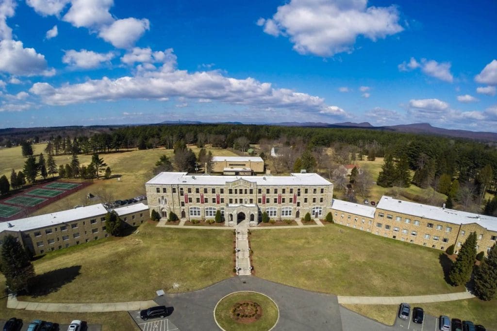 The MacDuffie School