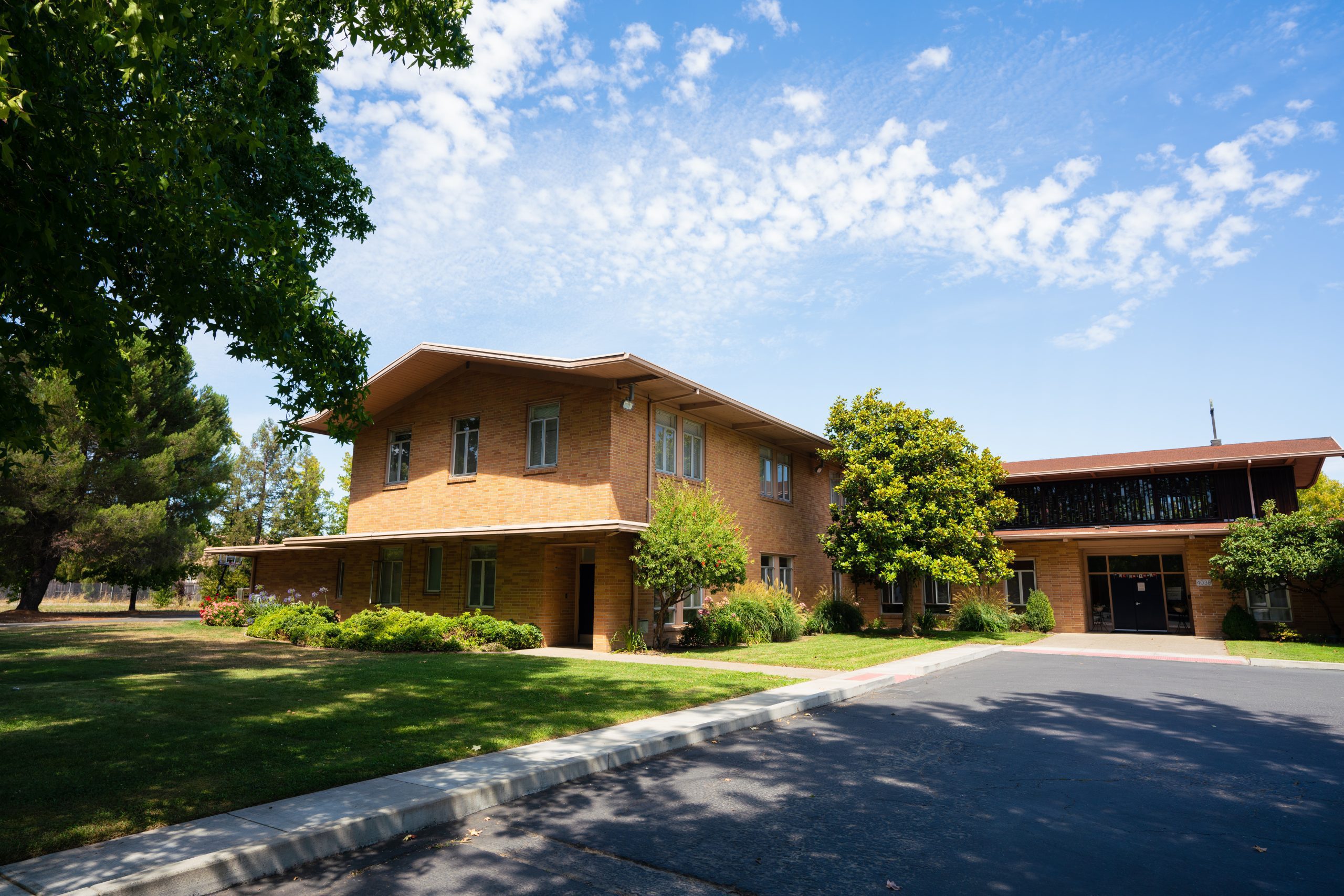 Justin-Siena High School: Top 100 trường THPT Mỹ với lộ trình vào đại học